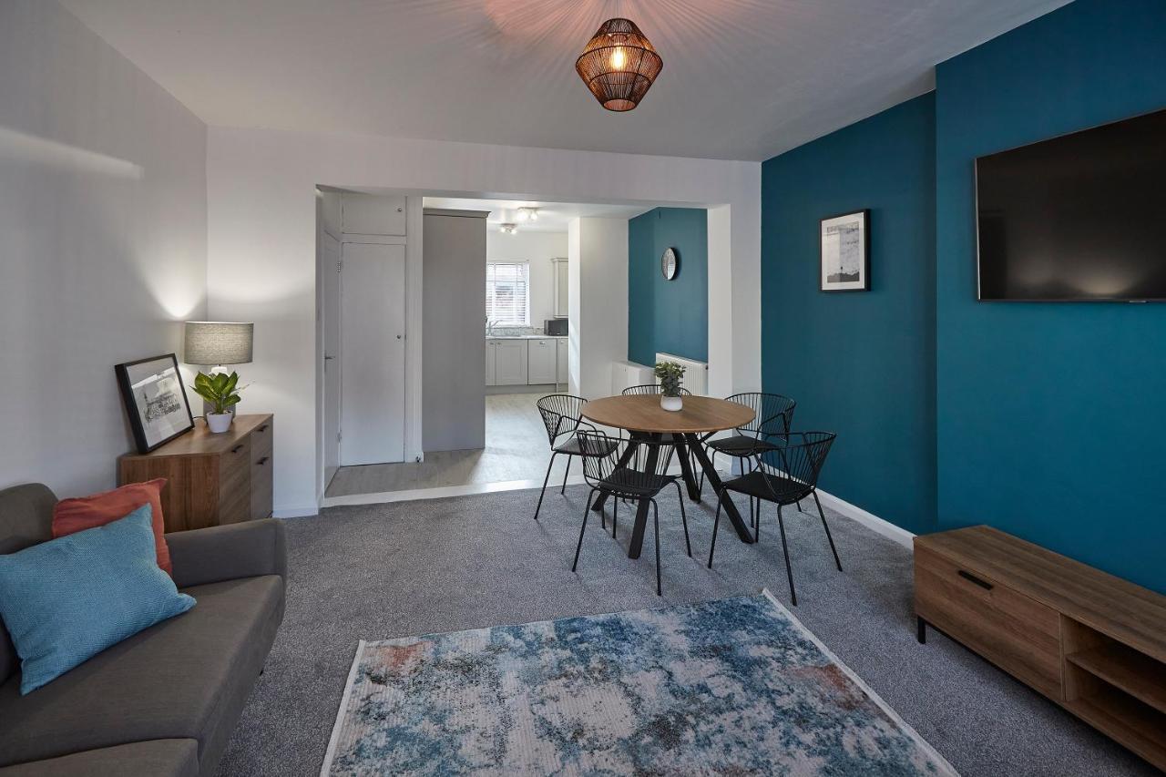Host & Stay - Endeavour Apartments Whitby Exteriör bild